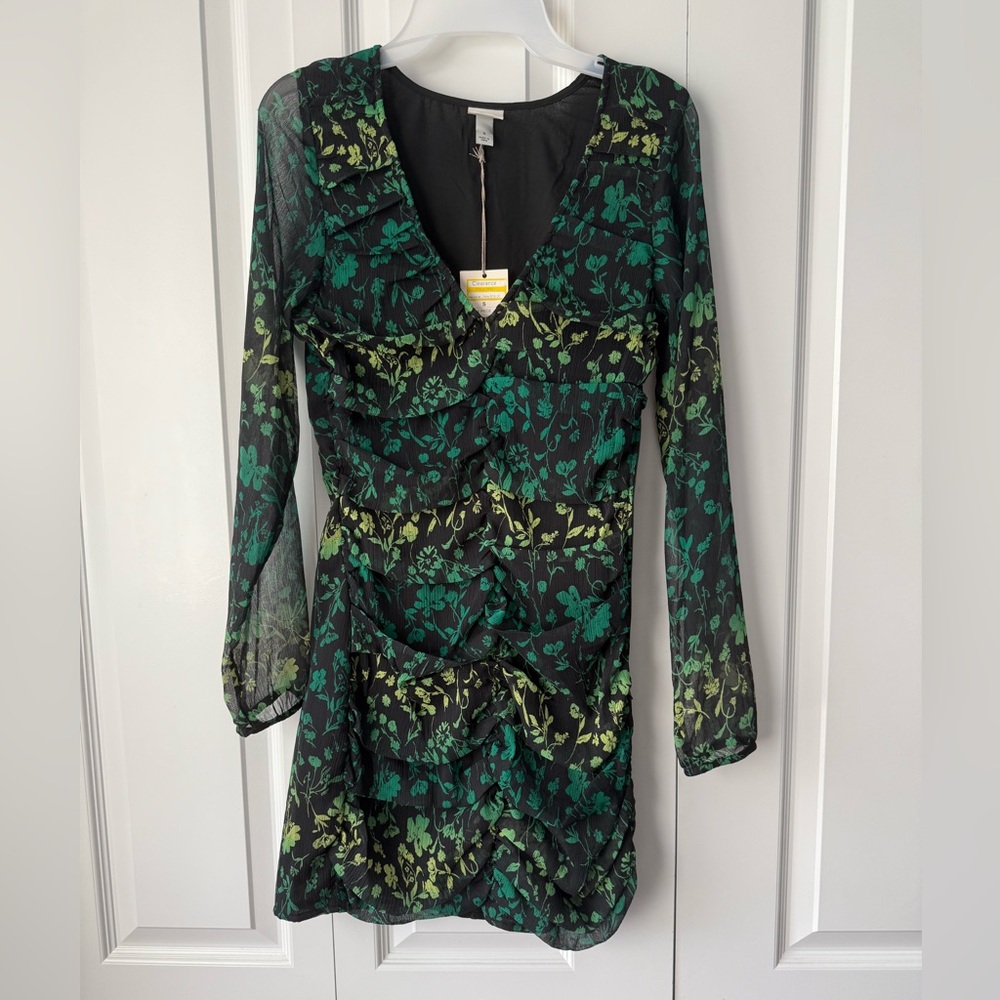 Floral V-Neck Dress NWT